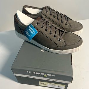 Mens size 11 sneakers